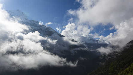 Similar image 22352982