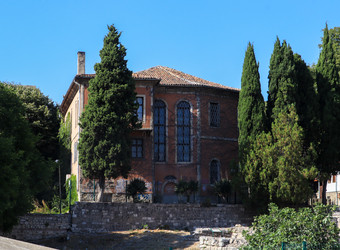 Similar image 22352980