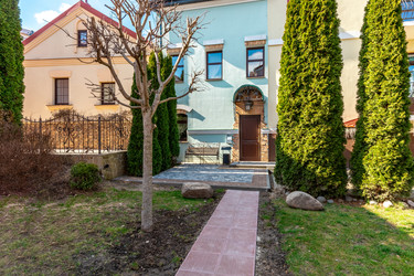 Similar image 22371744