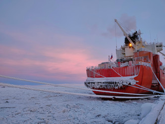 Similar image 22352999