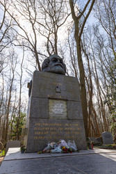 Similar image 22376383