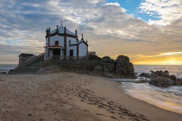 Similar image 22365664