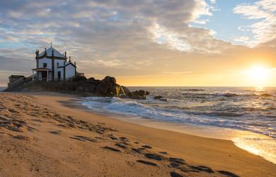 Similar image 22372216