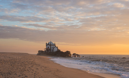 Similar image 22372229