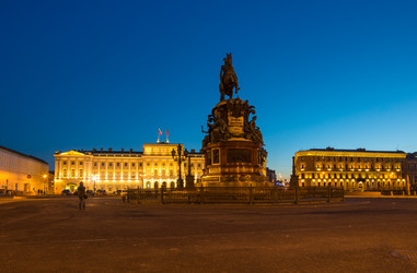 Similar image 22372110