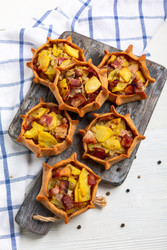 Similar image 22359074