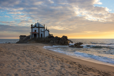 Similar image 22365739