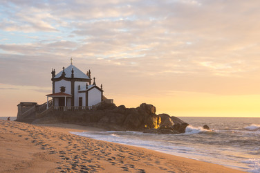 Similar image 22365751