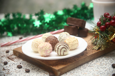 Similar image 22375376