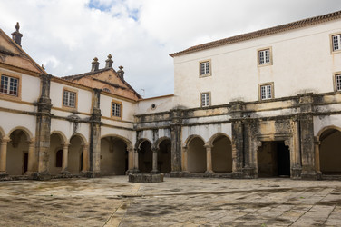 Similar image 22371947