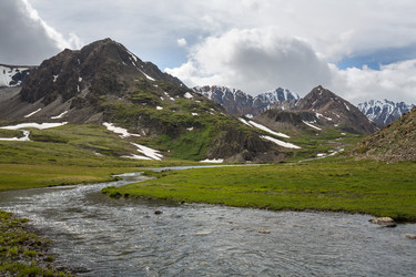 Similar image 22365758