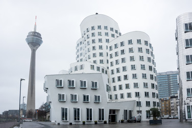 Similar image 22372384