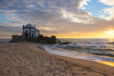 Similar image 22365894