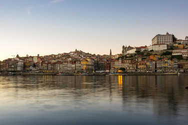 Similar image 22372160