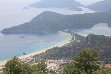 Similar image 22359382