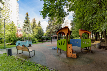 Similar image 22374343