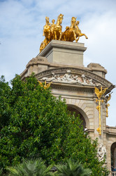 Similar image 22365457