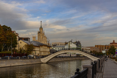 Similar image 22359896