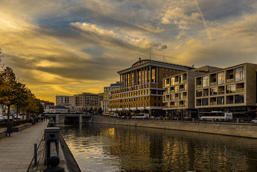 Similar image 22359897