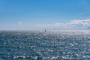 Similar image 22359998