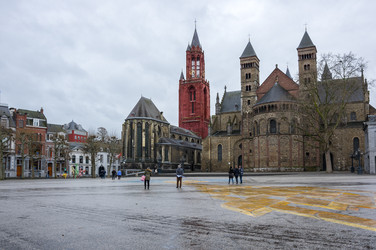 Similar image 22364993