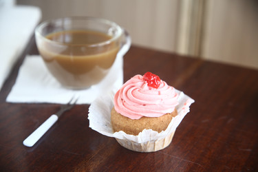 Similar image 22375381