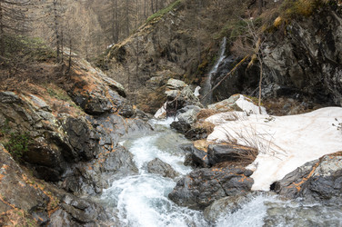 Similar image 22371936