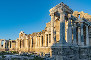 Similar image 22365920