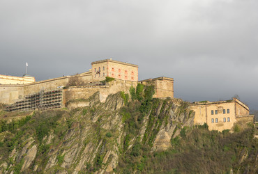 Similar image 22371862