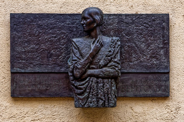 Similar image 22367558