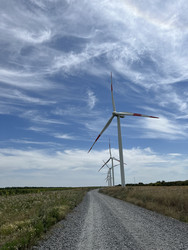 Similar image 22381880