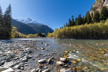 Similar image 22387215