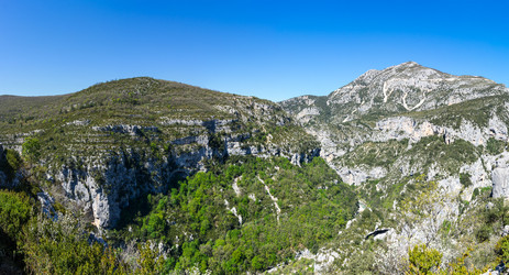 Similar image 22387180