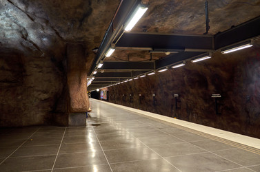 Similar image 22385773