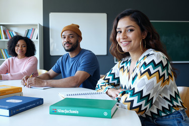 Similar image 22358653