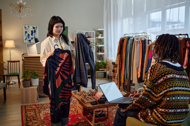 Similar image 22355995