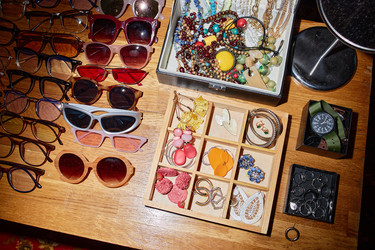 Similar image 22355943