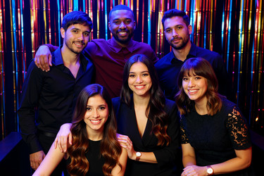 Similar image 22358419