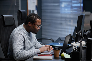 Similar image 22355843