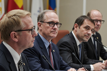 Similar image 22451234