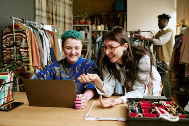 Similar image 22449547