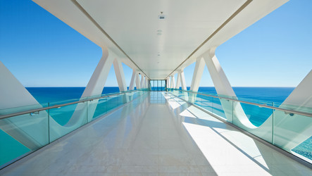 Similar image 22412373