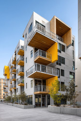 Similar image 22421420