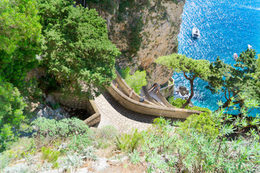 Similar image 22422309