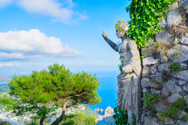 Similar image 22422315