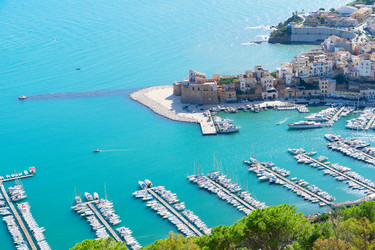 Similar image 22422340