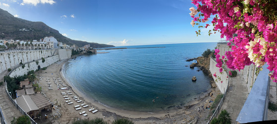 Similar image 22422345