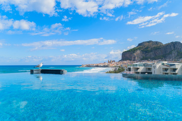 Similar image 22422352