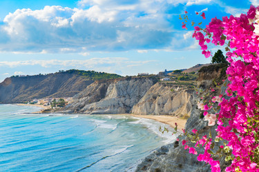 Similar image 22422374