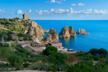 Similar image 22422377